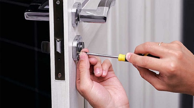 Cửa nhôm kính bị xệ cánh